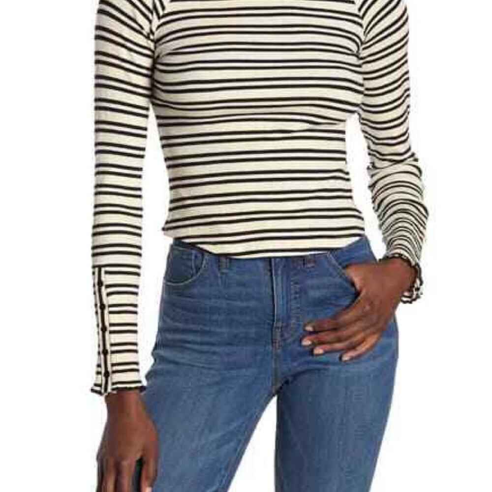 Free people back cutout tshirt
